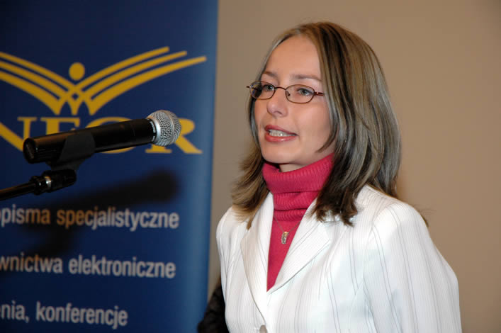 Pani Iwona Sakowska z Agencji F-K Raport